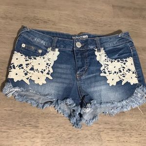 Mossimo shorts